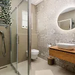 Luxurious In Maruzini